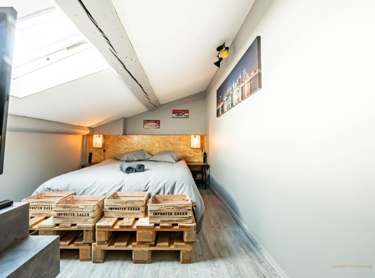 Centre Historique - Free Parking - Self Checkin - Wifi - Industriel - Sleepntripbeziers Appartement Buitenkant foto
